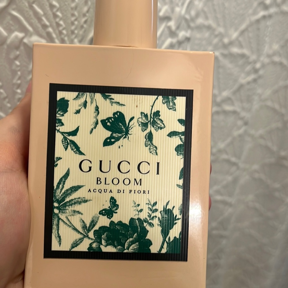 Gucci Bloom perfume